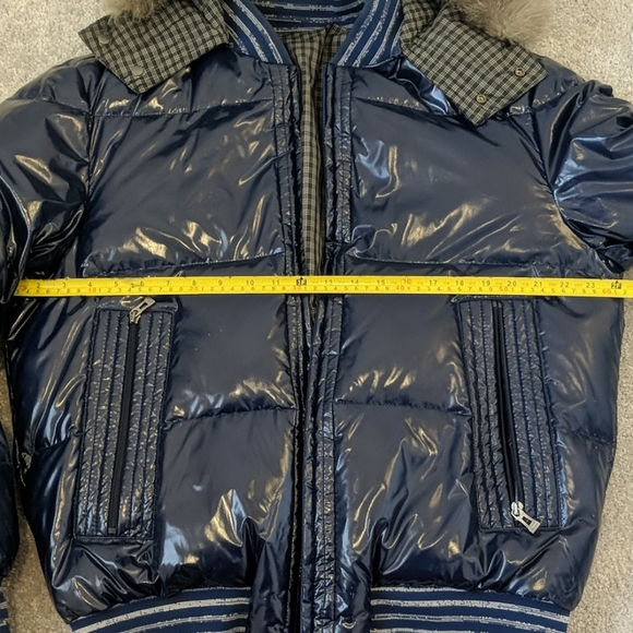 Hugo Boss - Picture 11 of 16